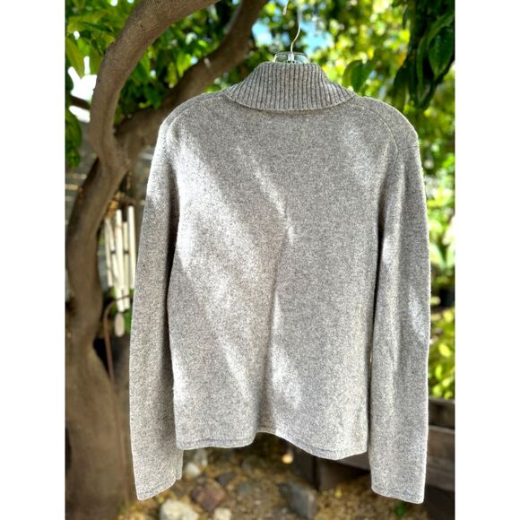 Peck & Peck Light Grey 100% Cashmere Long sleeve Turtleneck Sweater Size XL - Picture 5 of 5